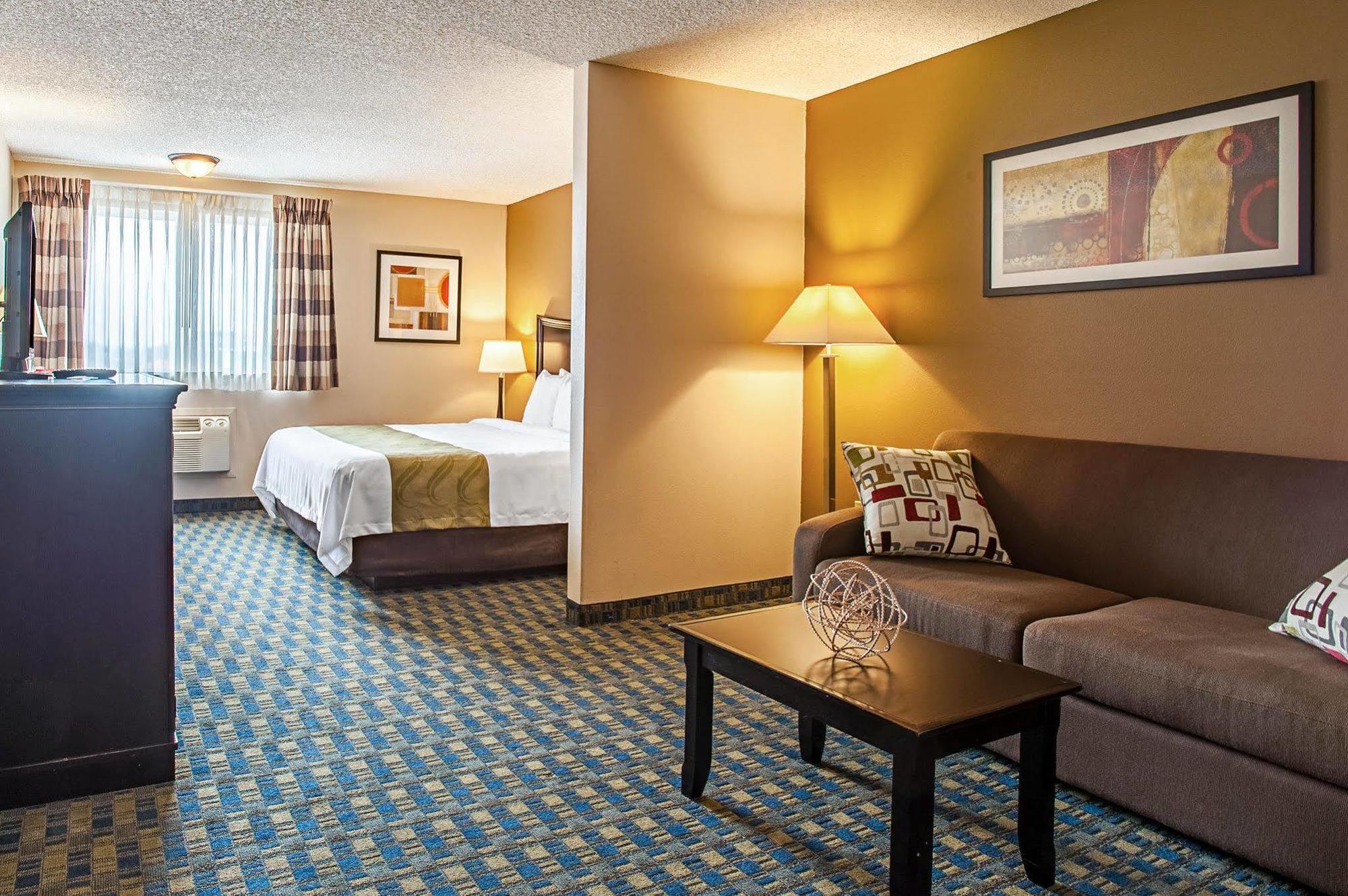 Quality Inn & Suites Kenedy - Karnes City Exterior foto