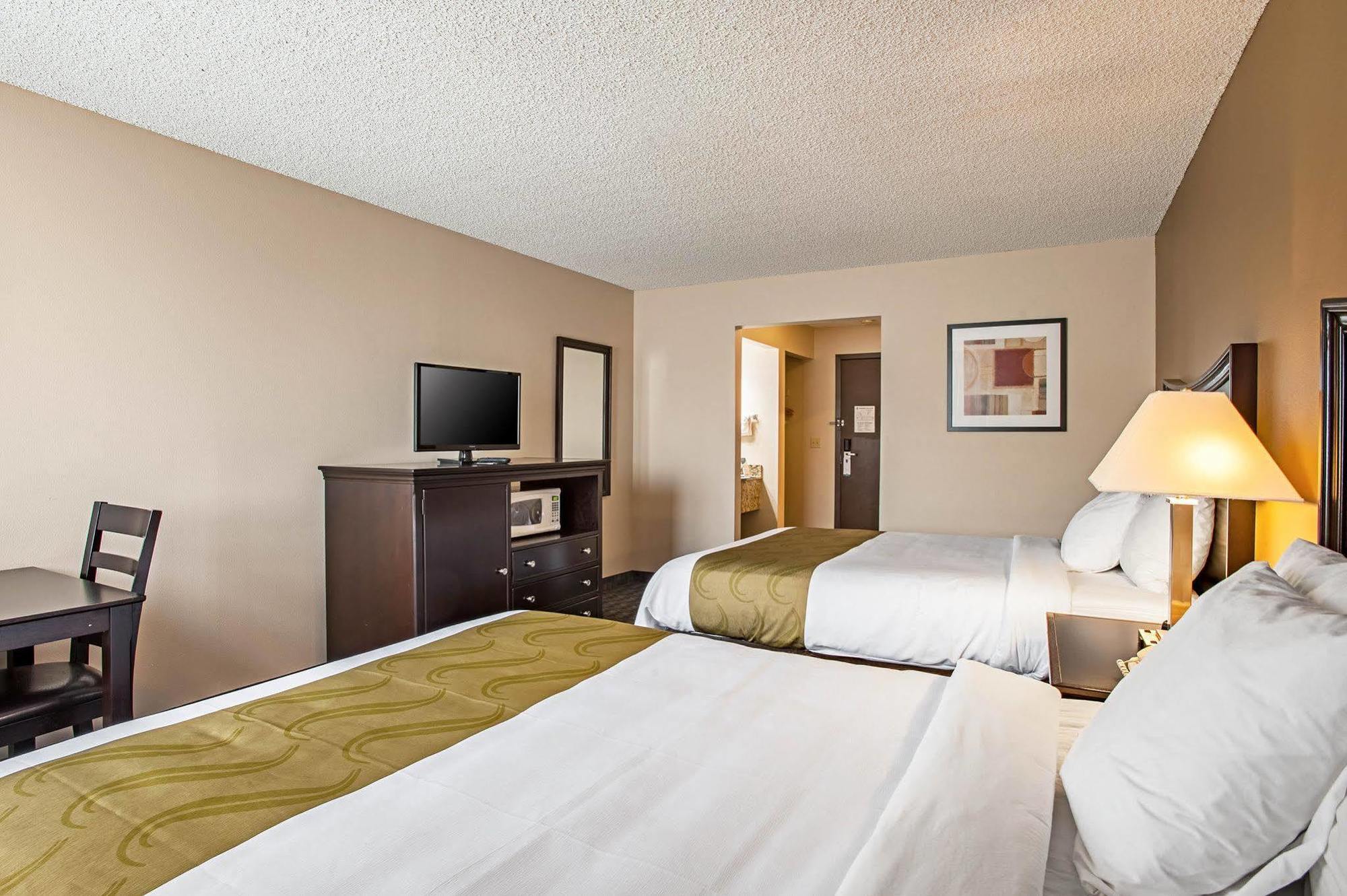 Quality Inn & Suites Kenedy - Karnes City Exterior foto